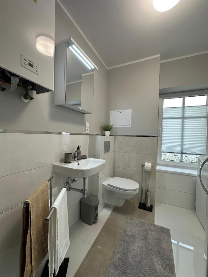 Apartament Przy Cieplickich Tezniach Jelenia Gora Dış mekan fotoğraf
