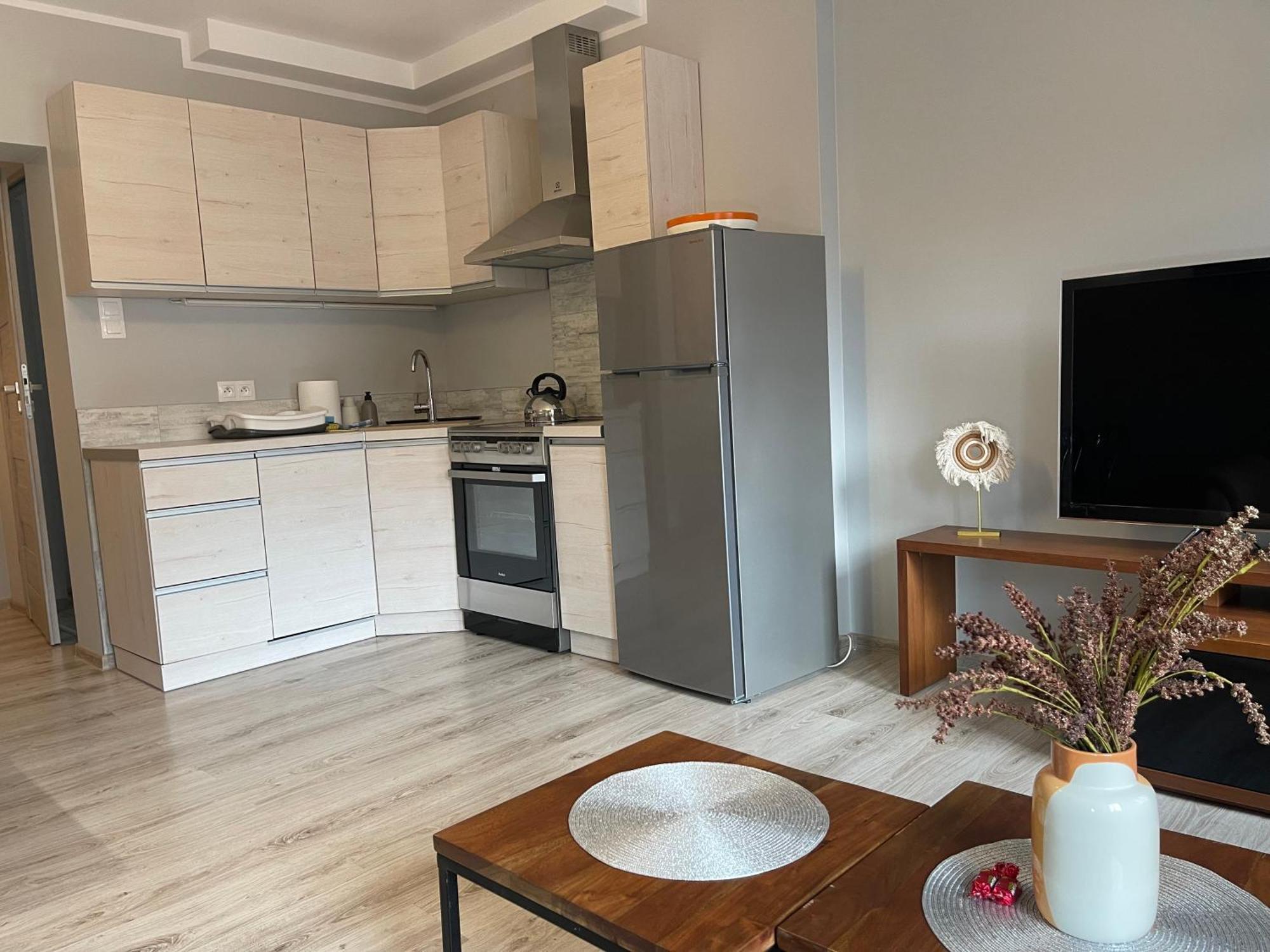 Apartament Przy Cieplickich Tezniach Jelenia Gora Dış mekan fotoğraf