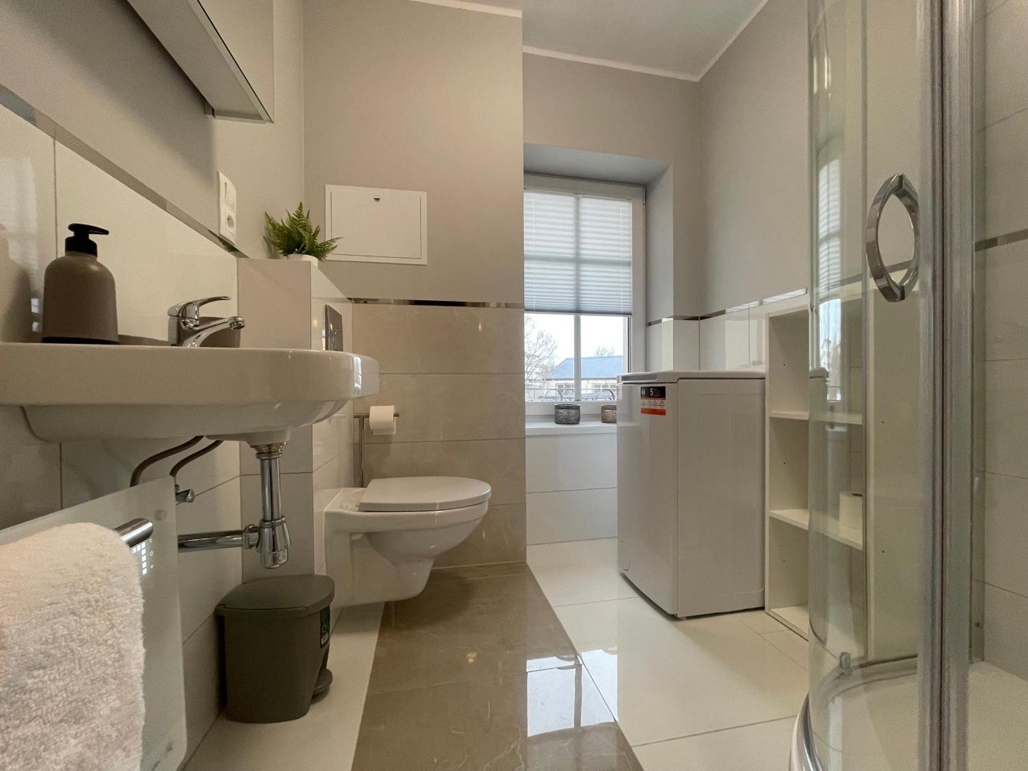 Apartament Przy Cieplickich Tezniach Jelenia Gora Dış mekan fotoğraf